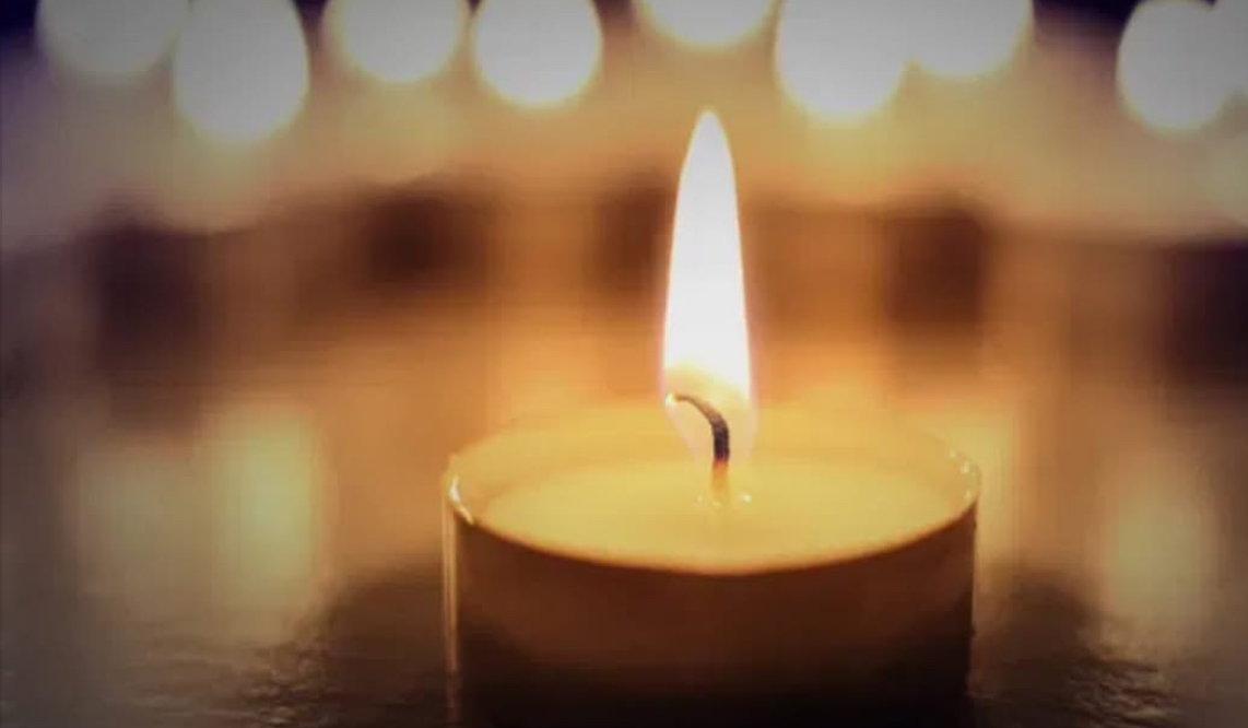 In Loving Memory of Adrian Derandre’ Hunter